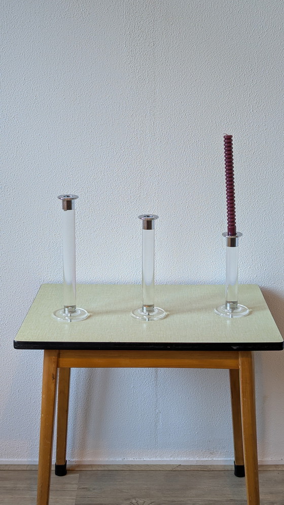 Image 1 of Vintage plexiglas chromen kandelaars Svenskt Tenn stijl trio