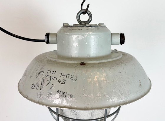 Image 1 of Suspension cage industrielle grise en aluminium avec verre dépoli, années 1970