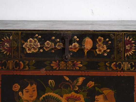 Antike bemalte Truhe aus Kiefernholz – China, circa 1900 – Aufbewahrungsschrank, Iron (photo 14 of 40)