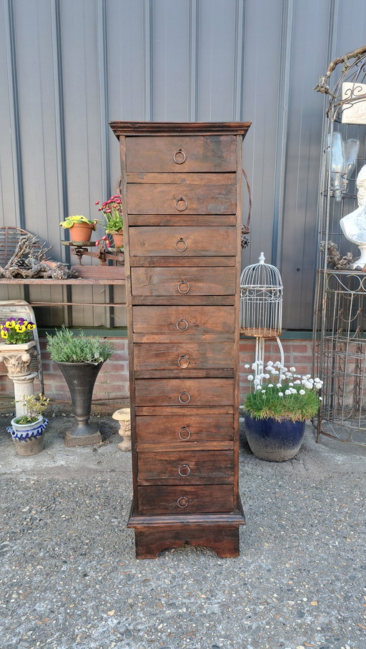 Commode en teck, meuble d'apothicaire, meuble de rangement Dim. 40x45cm et 136cm de haut.