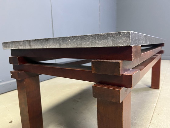 Image 1 of Vintage salontafel met houten en stenen blad, jaren 70