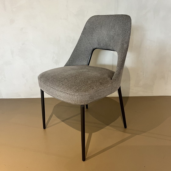 Image 1 of Chaise de salle à manger Flexform Joyce
