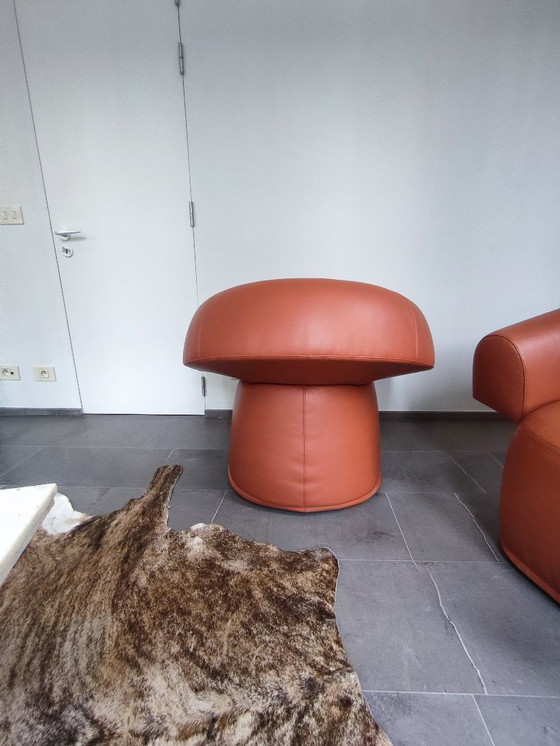 Image 1 of Armstoel Ruff Moroso in leder en in nieuwstaat
