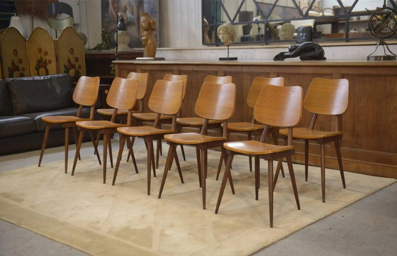 Set di 10 sedie in rovere degli anni '60. – Sedie da pranzo, Legno, Vintage (photo 11 of 11)