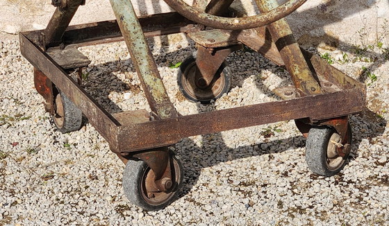 Image 1 of old industrial lifting table, industrial lifting table, machine tool furniture, jack