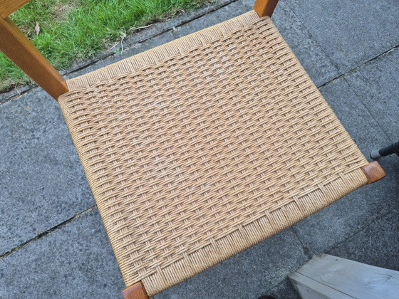 Image 1 of 4 Stuks J.L. Møller Model 401 eikenhouten eetkamerstoelen met papercord zitting