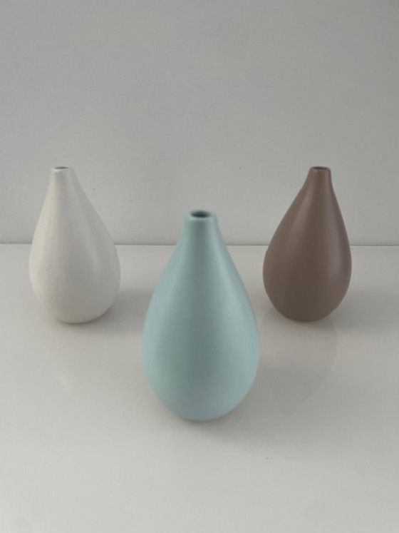 Set of 3 Ceramic Teardrop Vases (photo 9 of 9)