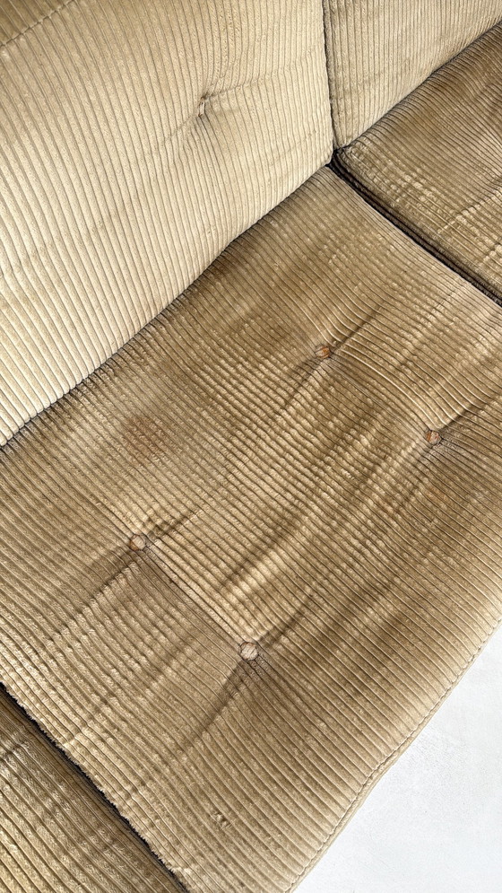 Image 1 of Trois éléments d'assise vintage en tissu velours côtelé