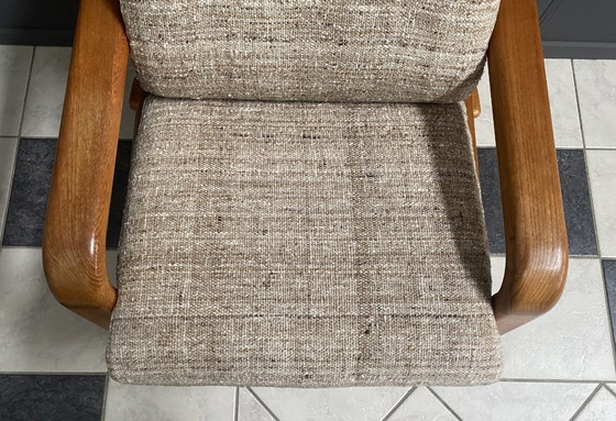 Image 1 of Fauteuil des années 1970 de la marque Dyrlund Denmark, avec un bon revêtement d'origine.