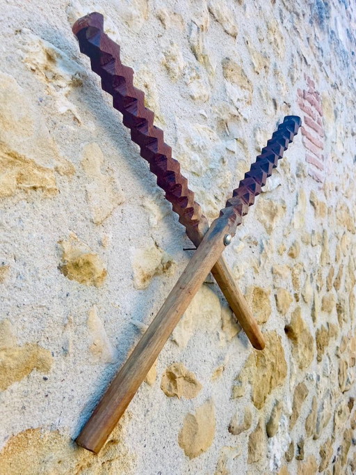 Vintage Frans boerengereedschap, circa jaren 20-30.