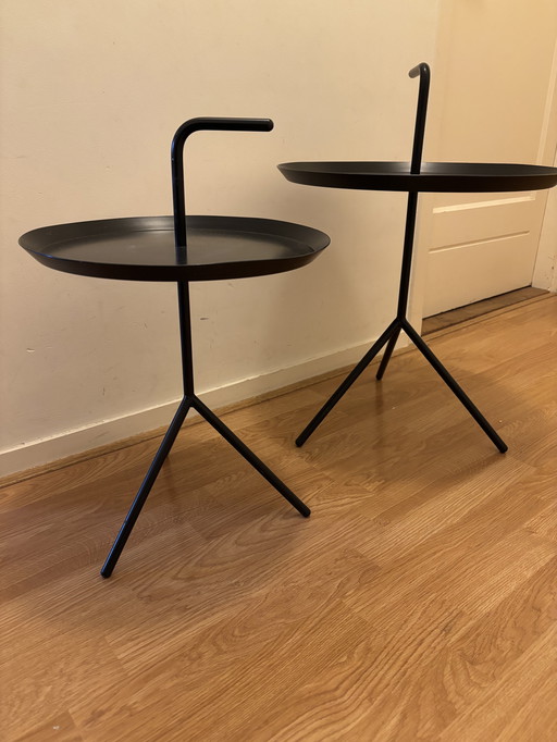 Deux tables d'appoint Hay DLM noires