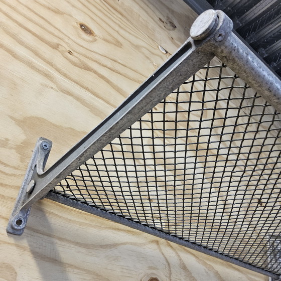 Image 1 of 4x Vintage 70s NS Hondekop (Mat 54) bagagerekken treincoupe / wandkapstok/ hoedenrek