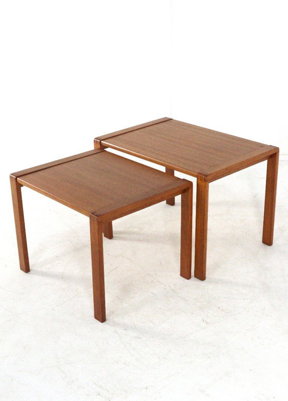Image 1 of Set van 2 nesting tables bijzettafels Deens vintage