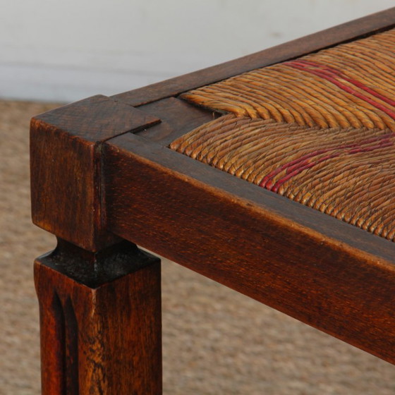 Image 1 of Juego de 6 sillas de madera maciza con asiento de paja, fabricación francesa, 1940.
