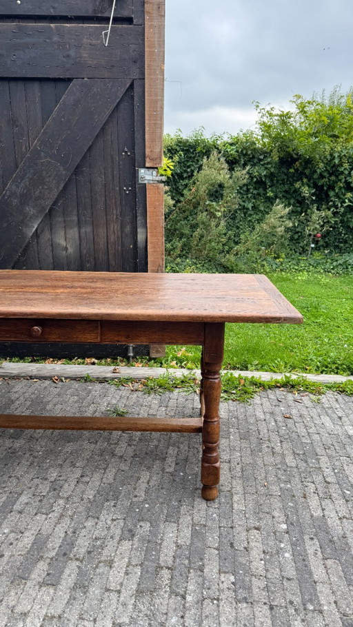 Table ancienne de campagne française