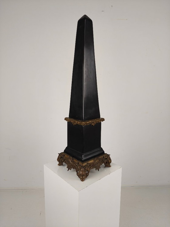 Image 1 of Black Porcelain Obelisk with Bronze Ornaments – 20th Century