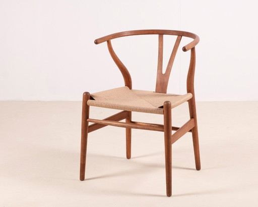 1x Fauteuil Wishbone CH24 de Hans J. Wegner en hêtre, années 1960