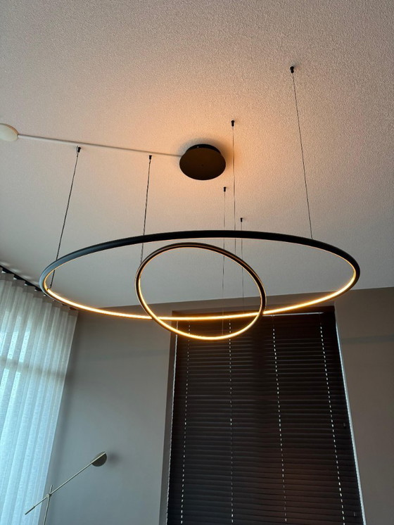 Image 1 of TossB Hoola LED Lampes suspendues (Ø140 + Ø60 cm) - Dimmable & élégant noir