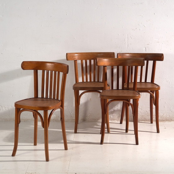 Set aus vier antiken Stühlen im Thonet-Stil aus Bugholz – Mitteleuropa, circa 1930 #4 – Esszimmerstühle (photo 8 of 40)