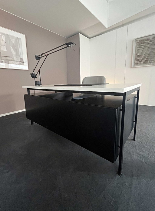 Scrivania progettata da Herbert Hirche per Christian Holzäpfel, anni '50.