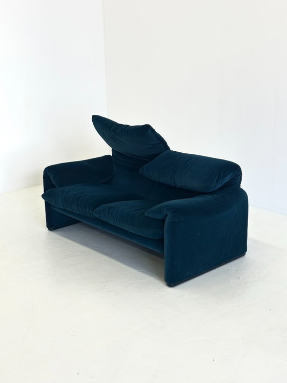 Image 1 of Divano 2 posti Cassina Maralunga a righe verde-blu di Vico Magistretti