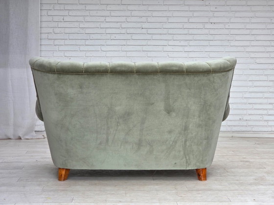 Divano a due posti danese degli anni '60. Rivestimento in velluto verde chiaro. – Divani 3 posti, Velvet (photo 11 of 15)