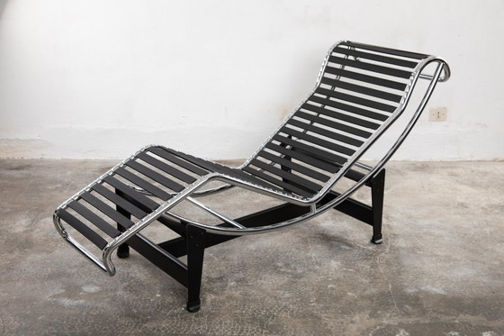 Image 1 of Cassina - Le Corbusier, Charlotte Perriand, Pierre Jeanneret - Chaise longue - LC4