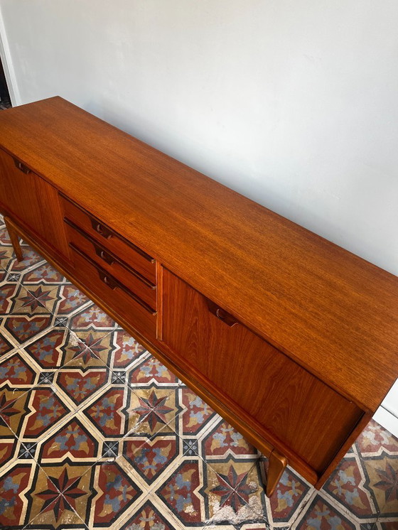 Image 1 of Buffet moderne Mid Century - Stonehill Furniture