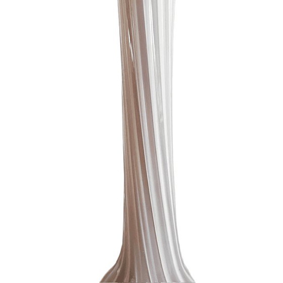 Image 1 of Vintage hohe, mundgeblasene, gedrehte Glasvase Murano 1970er Jahre