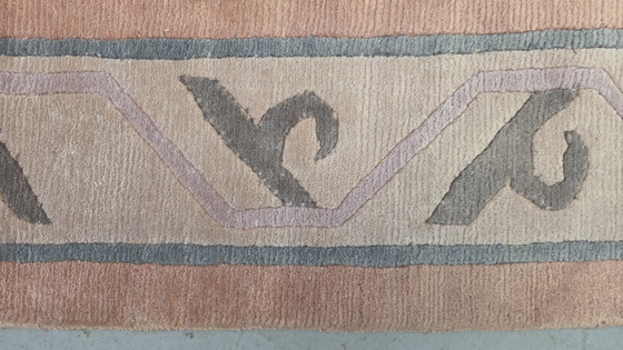 Image 1 of Handgeknüpfter orientalischer Wollteppich im modernen Nepal-Stil, zartrosa, 256 x 352 cm