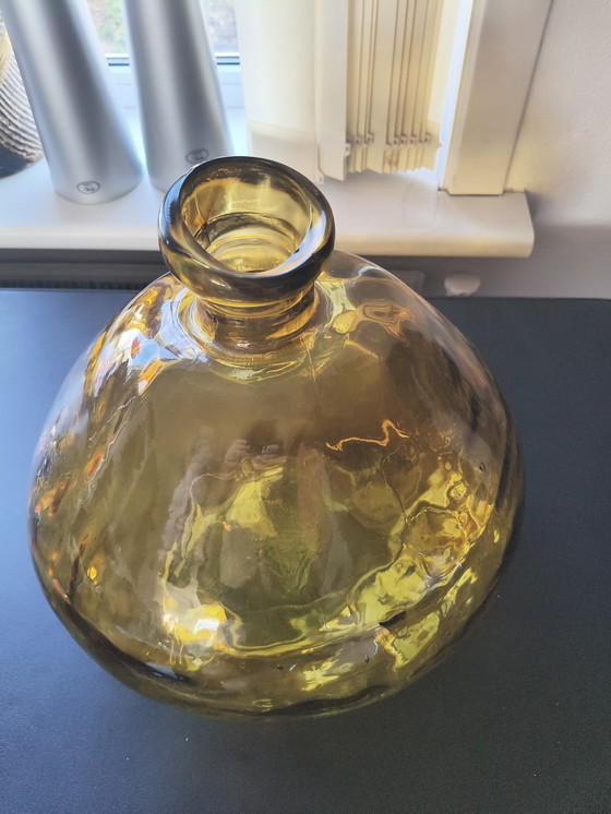 Image 1 of 2881 Vaso brutalista in vetro ambrato di design di J-Line