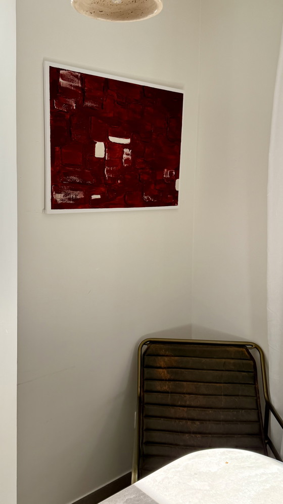 Image 1 of Carmine Silence – Arte minimalista rossa testurizzata – Pittura acrilica contemporanea