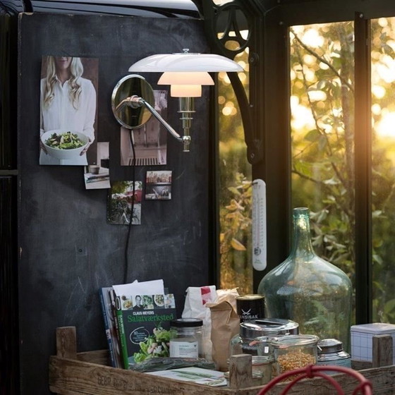 Image 1 of Louis Poulsen ph 3-2 Glass wall 40w inc, cl ||