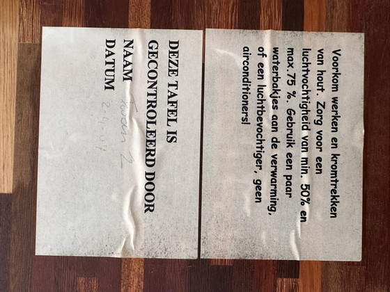 Image 1 of Esstisch aus Massivholz, geeignet für 8-10 Personen