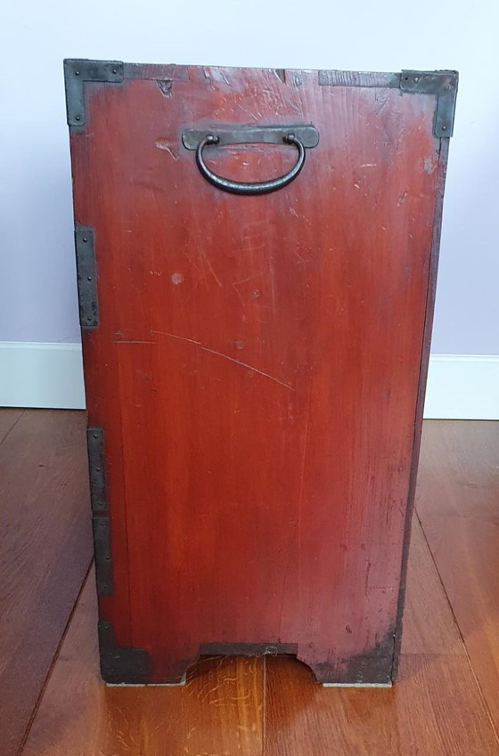 Image 1 of Antico mobiletto giapponese Ko Tansu