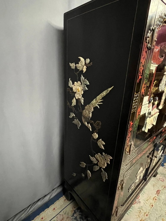 Mobile in stile Chinoiserie. Intarsiato con steatite, giada, marmo e avorio. – Armadi, Marble (photo 7 of 9)