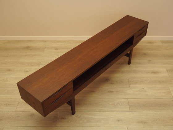 Image 1 of Mobile basso in teak, design danese, anni '70, prodotto in Danimarca