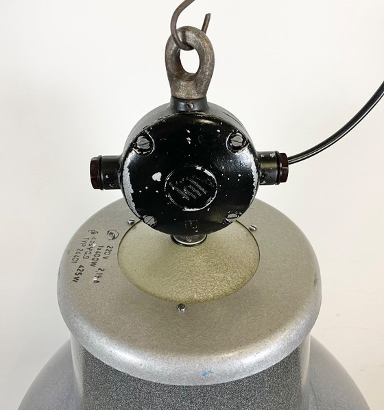 Image 1 of Grande lampe industrielle en émail gris d'Elektrosvit, années 1960
