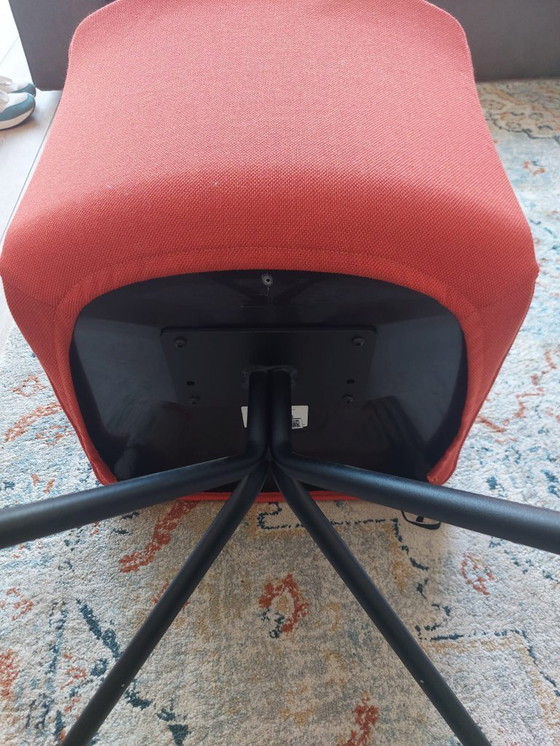 Image 1 of Gispen Nomi office chair with cover on wheels – modern Dutch design
