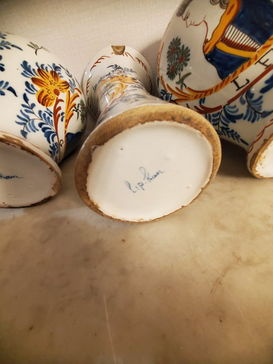 Image 1 of Delftware – Set of 5 signed pieces – 18th century (ref3953)