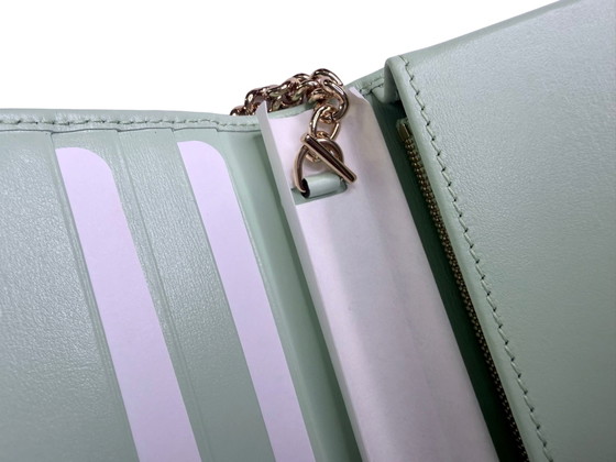 Image 1 of Gucci portemonnee aan een ketting