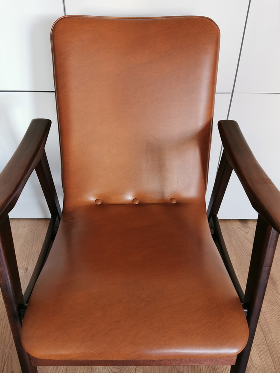 Image 1 of Vintage mid-century armchair (Louis van Teeffelen)