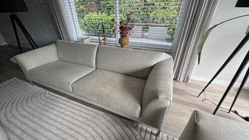 Leolux Pode 2,5 en 3,5-Zita beige stof Fay 83 Oyster