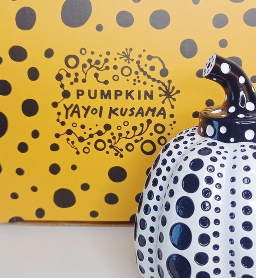 Kürbis-Polka-Dot YAYOI KUSAMA Schwarz/Weiß (nachher)