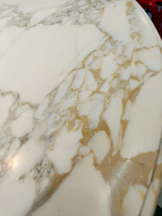 Image 1 of Knoll Saarinen tulip table 1960 white marble 