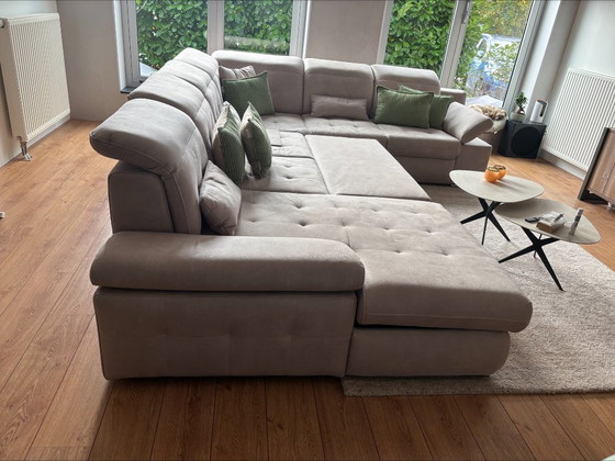 Image 1 of Luxurious soft leather-look corner sofa (U-shape) with sleeping function & storage space – almost new