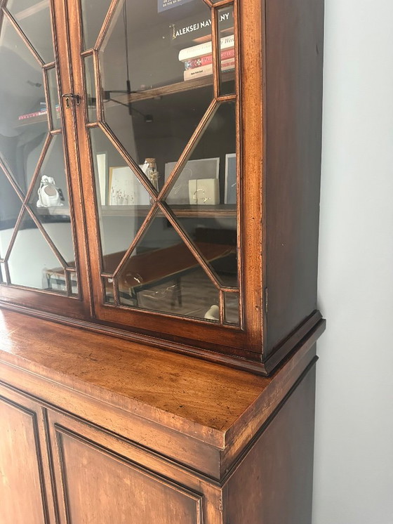 Image 1 of Gabinete antiguo de caoba inglesa