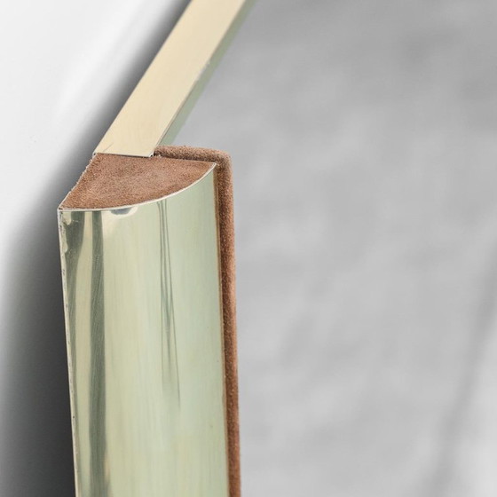 Image 1 of LARGE VINTAGE MIRROR WITH BRASS AND SUEDE FRAME FROM THE 70S – MODERN DESIGN