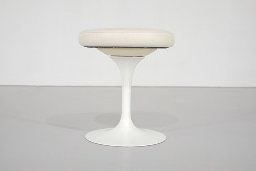 Sgabello Tulip di Eero Saarinen per Knoll International, USA, 1957