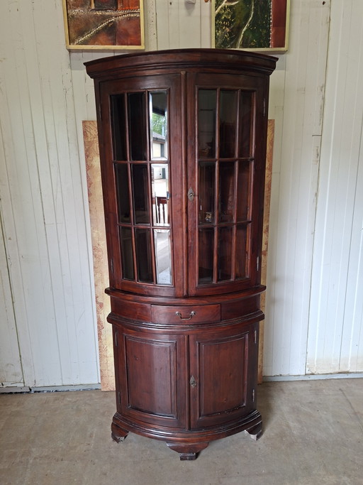 Klassiek Engelse hoek vitrine, servies kast mahoniehout afm. 62x62cm en 201cm hoog. – vitrinekasten, Glass, Wood